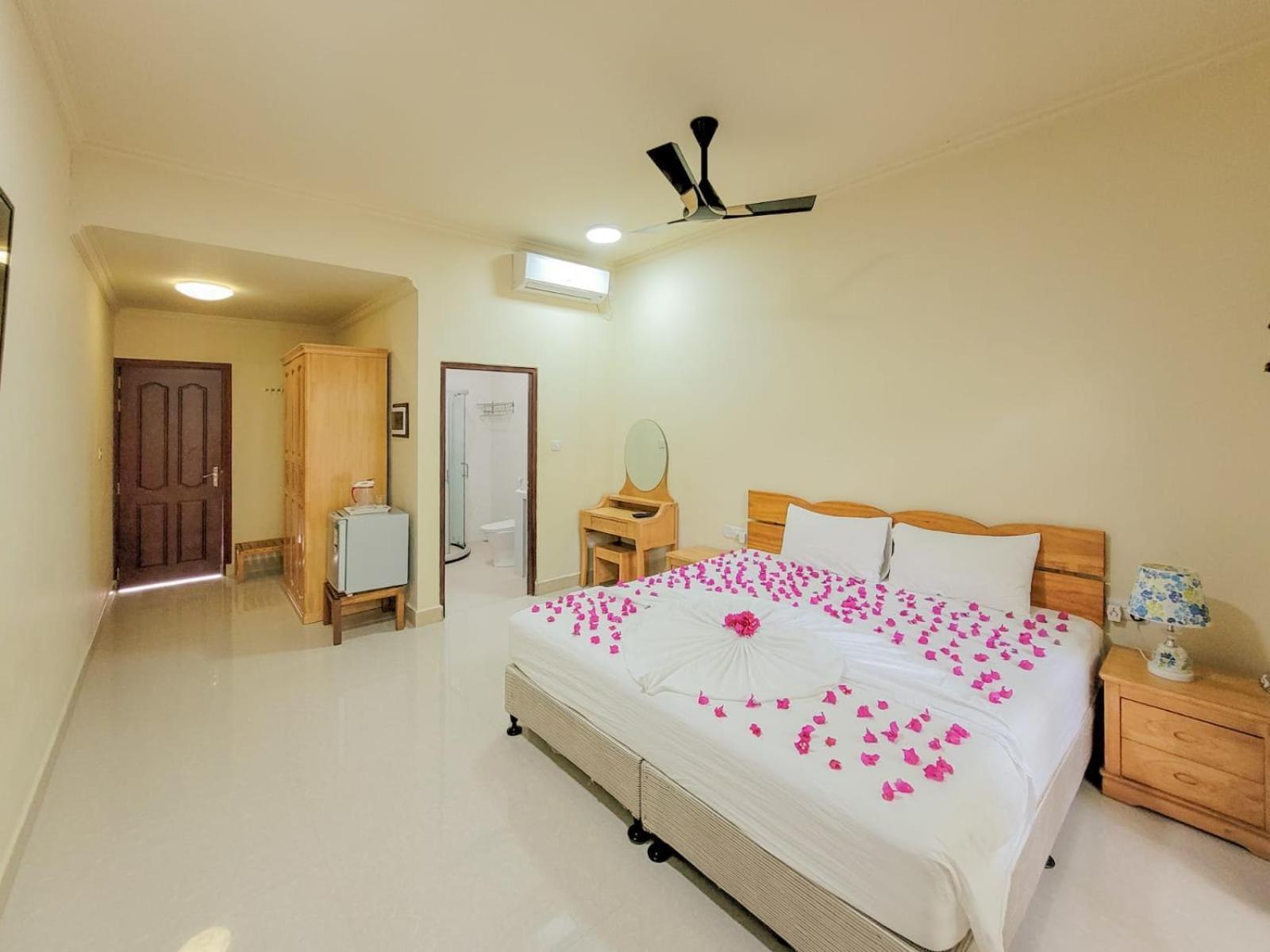 Sunrise Inn Thoddoo Luaran gambar