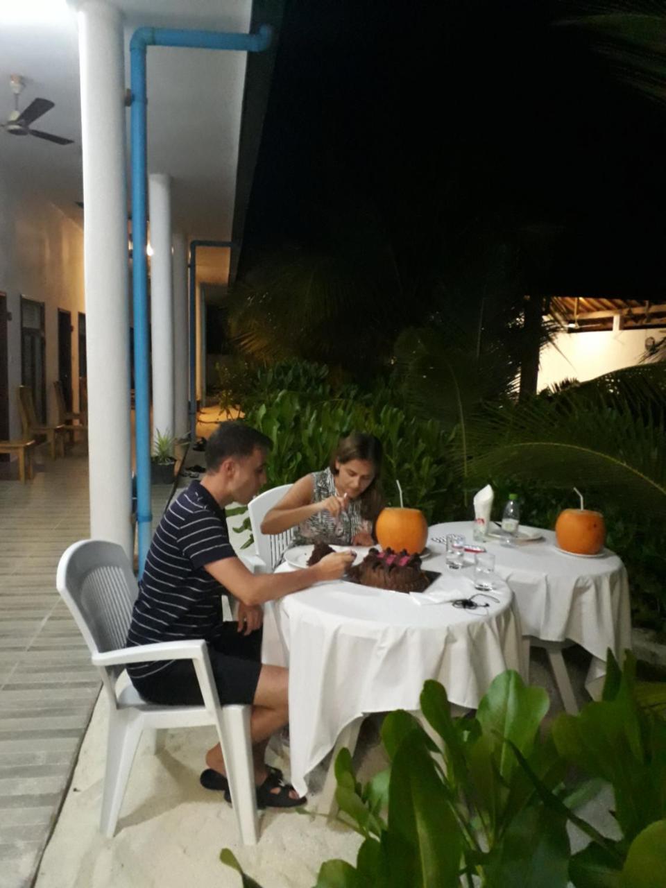 Sunrise Inn Thoddoo Luaran gambar